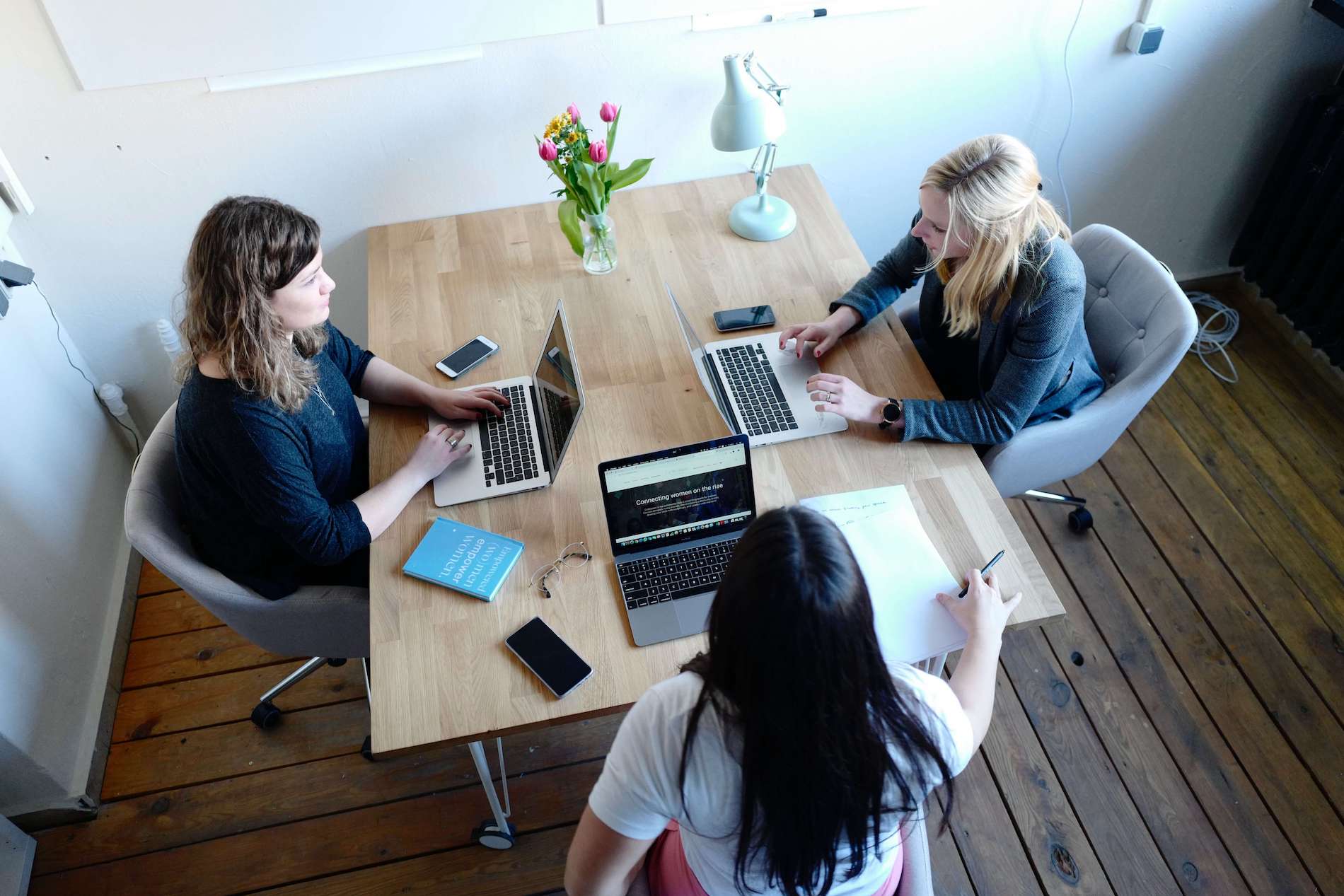 How to Build an Online Newsroom